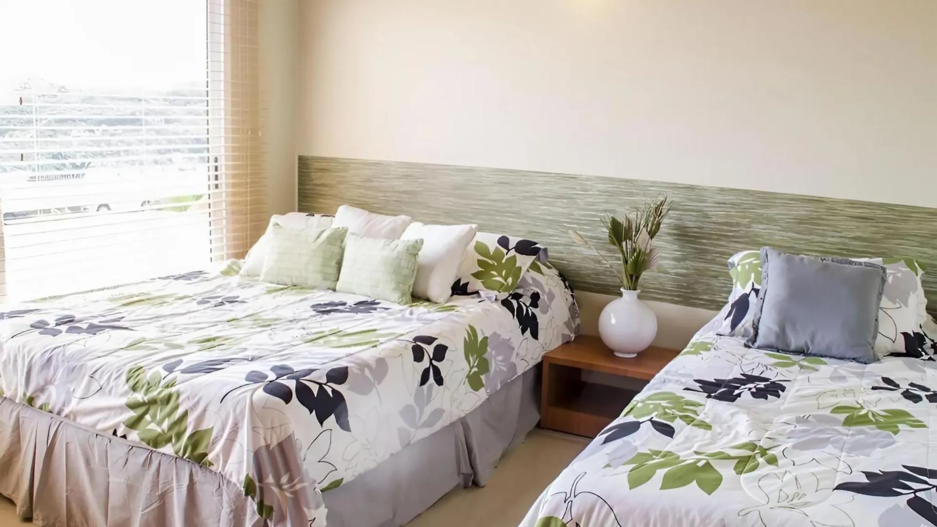 פאלם ביץ' Aruba , Eagle Beach Townhouse 0*, פאלם ביץ'