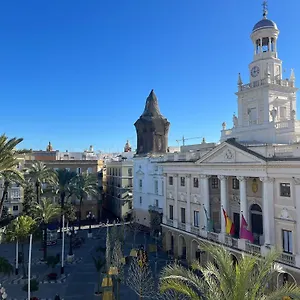 tico-la-plaza-con-terraza-mirador.es-andalucia.com/