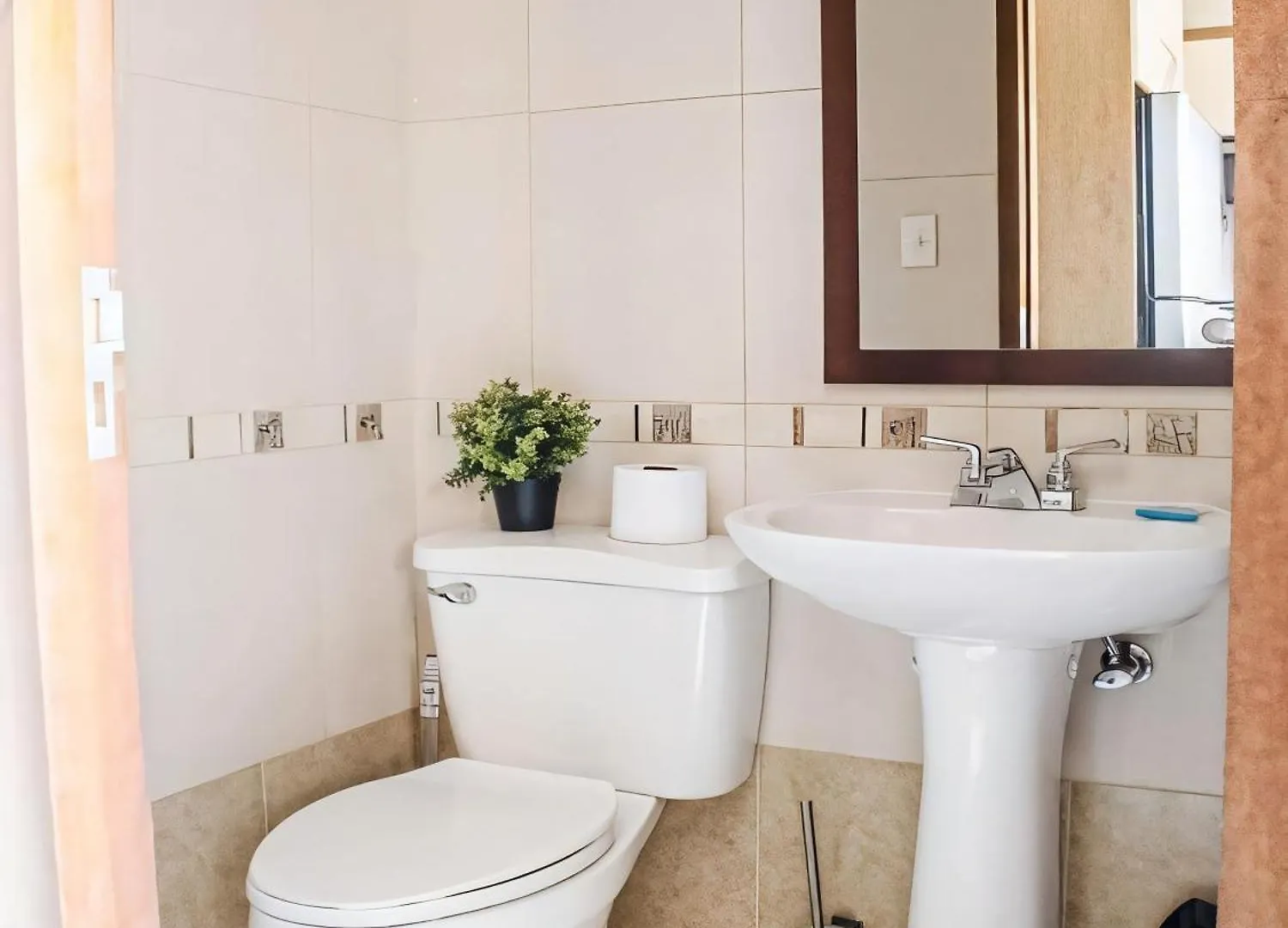 בית נופש פאלם ביץ' Aruba , Eagle Beach Townhouse